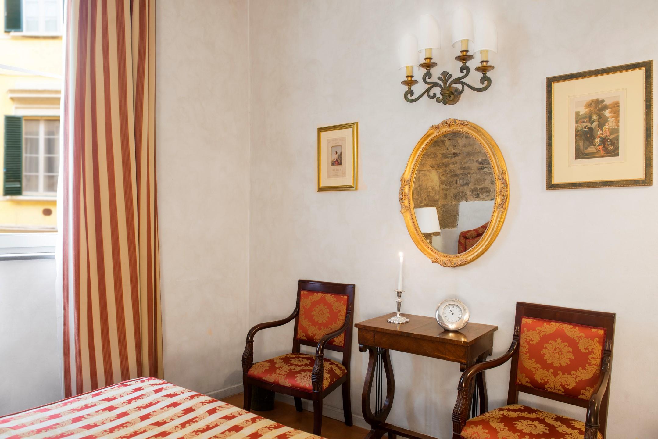 פיזה Hotel Relais Dell'Orologio מראה חיצוני תמונה