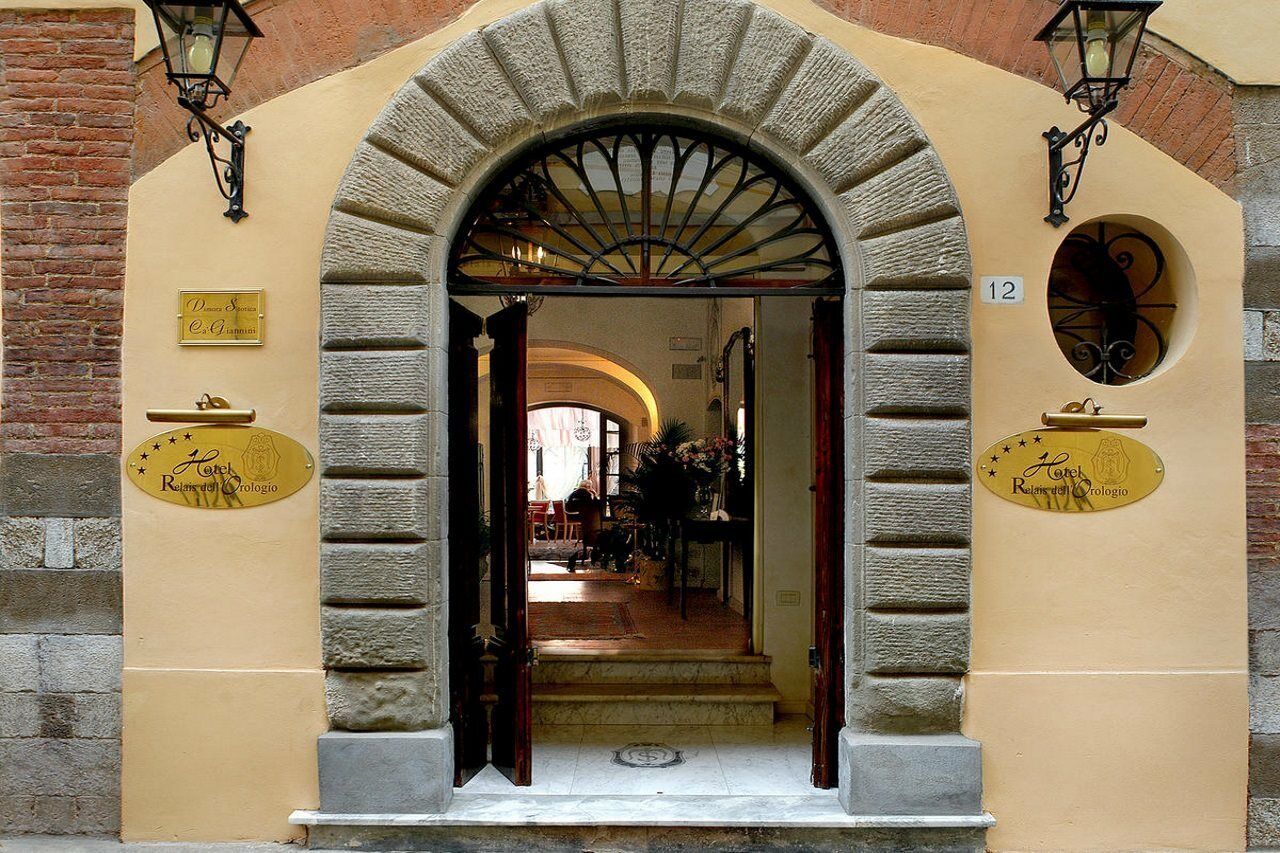 פיזה Hotel Relais Dell'Orologio מראה חיצוני תמונה